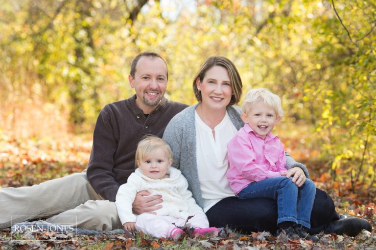 Mathis and Maike – An Outdoor Fall Family Session